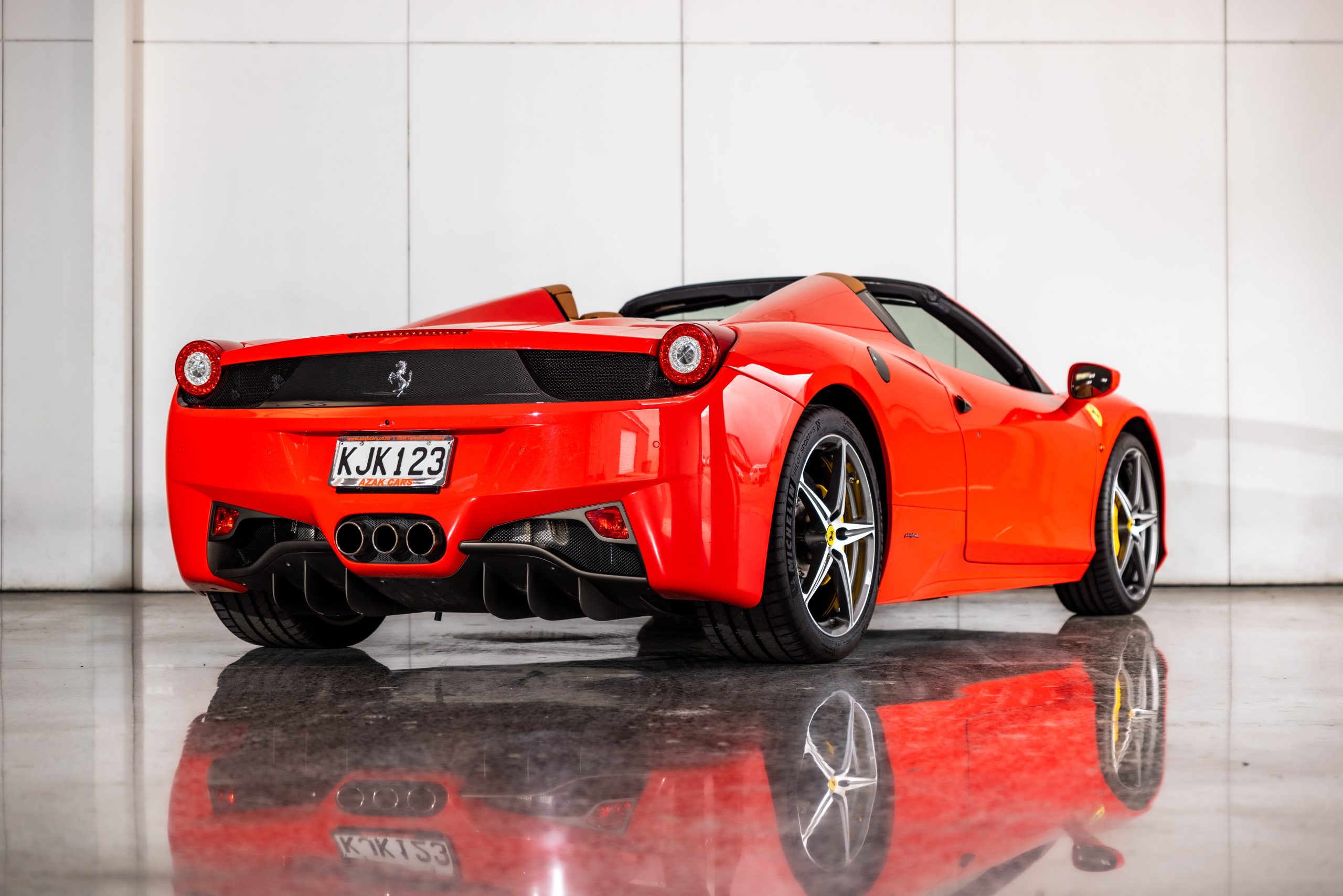 2014 Ferrari 458 Spider Rosso Corsa - Azak Supercars