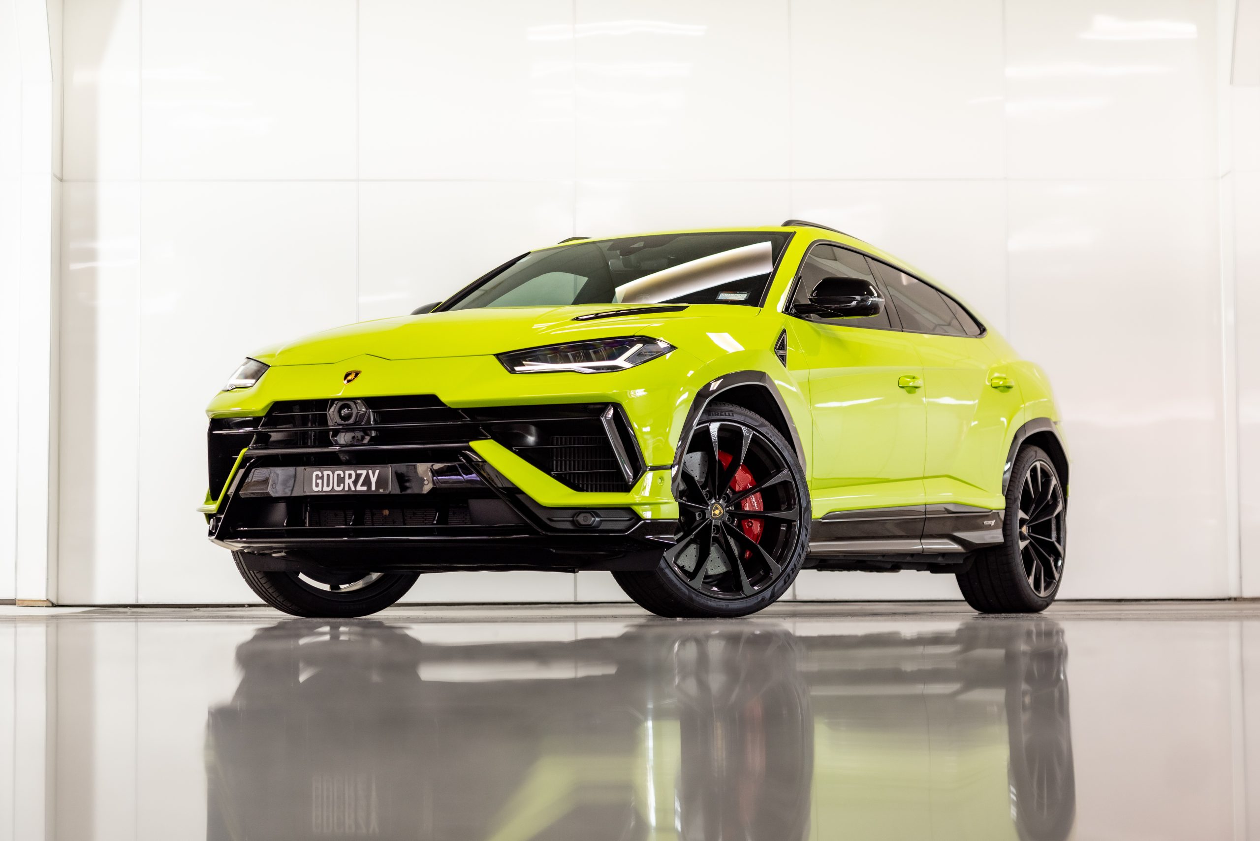 2023 Lamborghini Urus S - Azak Supercars