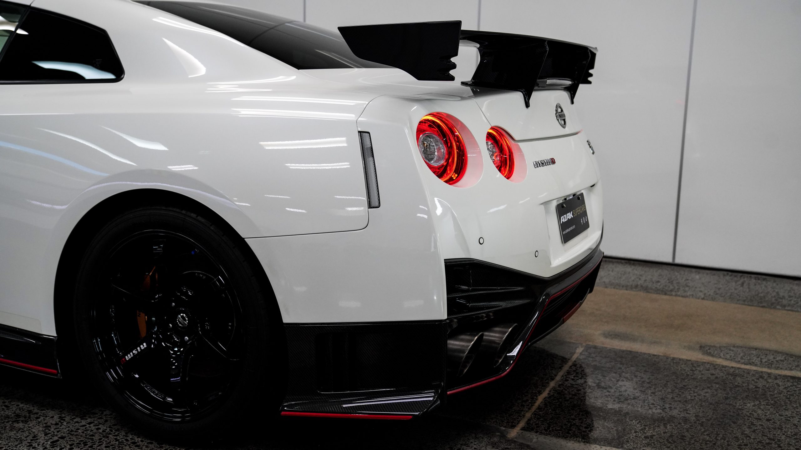 2018 Nissan GTR R35 NISMO Facelift - Azak Supercars
